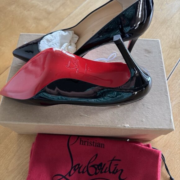 Christian Louboutin Pigalle 85mm Black Patent Pump - Picture 4 of 6